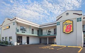 Super 8 By Wyndham Chicago/Rosemont/O'Hare/Se